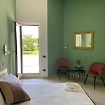 Mariposa 3*