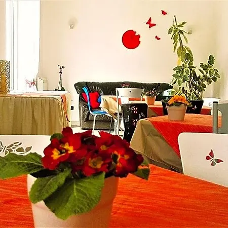 Mariposa Bed & Breakfast